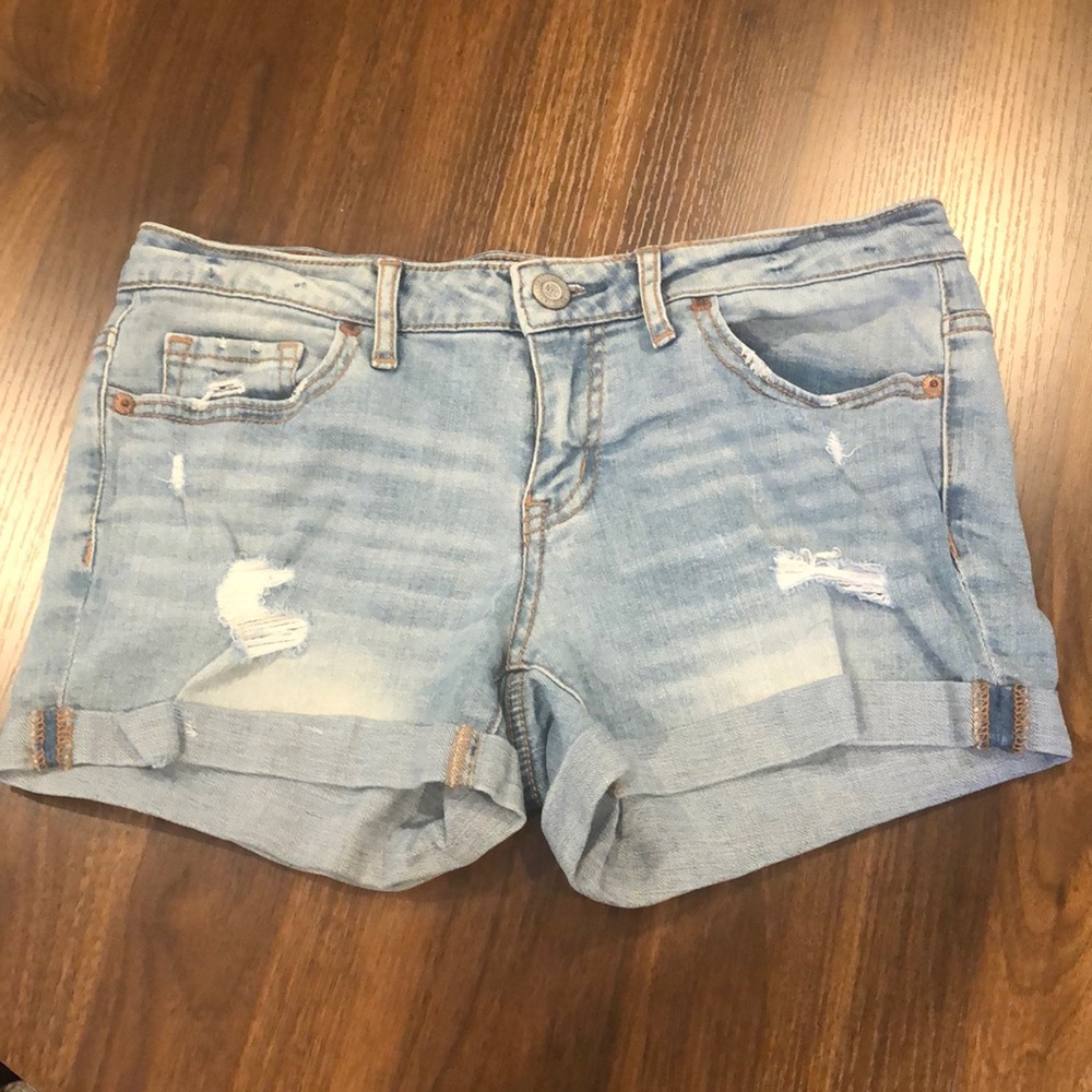 Aeropostale cuffed jean shorts